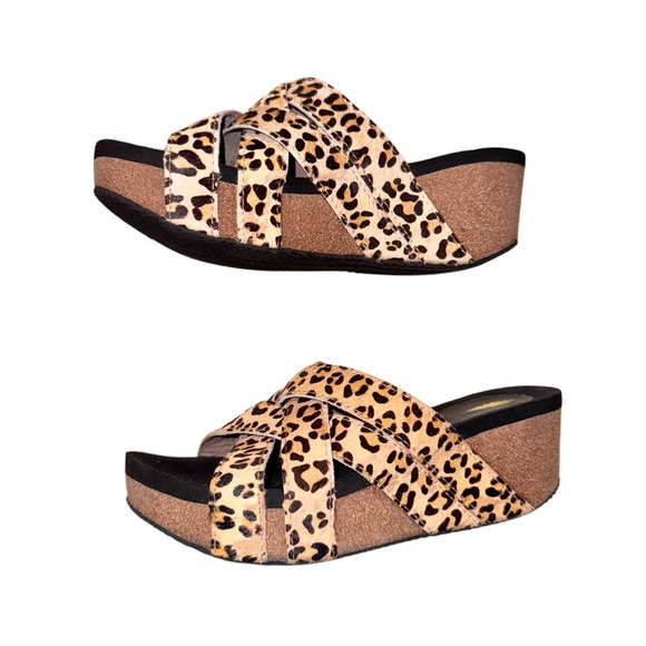 VERY VOLATILE Mayfield Leopard
wedges women’s shoes size 9 - Picture 5 of 17